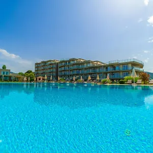  Hotel Paradise